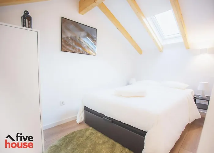 Ferienhaus Five House 16 Porto