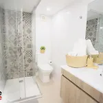 Five House 16